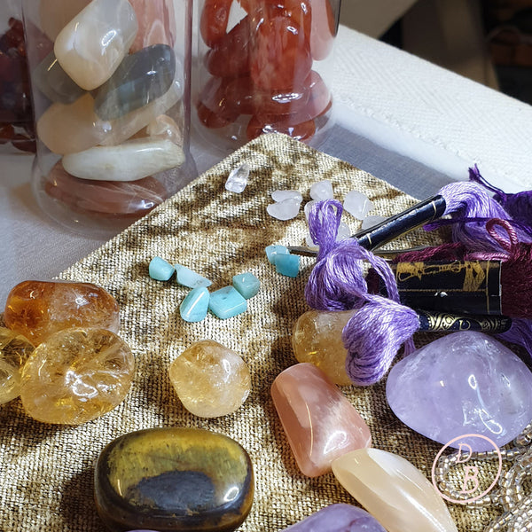 Persoonlijk hand geborduurd Crystal Grid