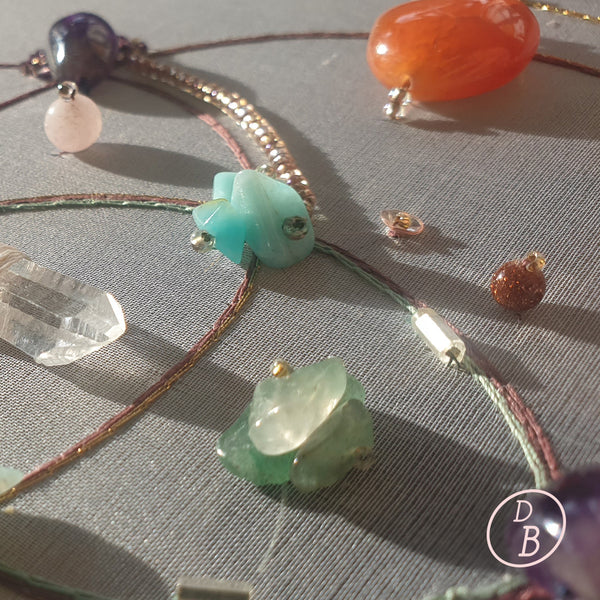 Persoonlijk hand geborduurd Crystal Grid